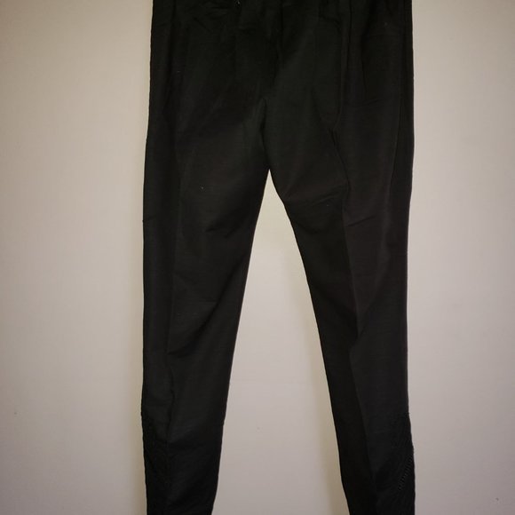 Sapphire Daily Black Capri Women's Medium Pants - NWT - Picture 6 of 7